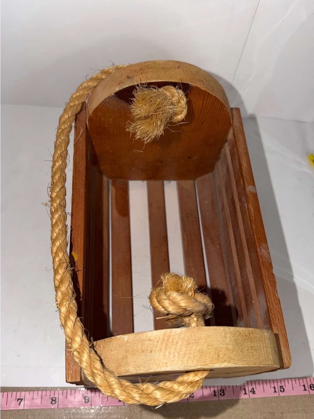 Vintage Hand-Painted Wooden Slat Caddy Box w/ Rope Handle - Picture 5 of 7